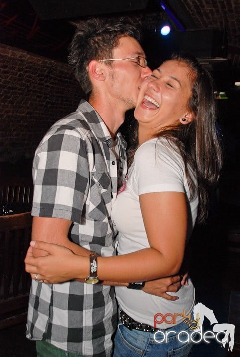 Let the music play!, 