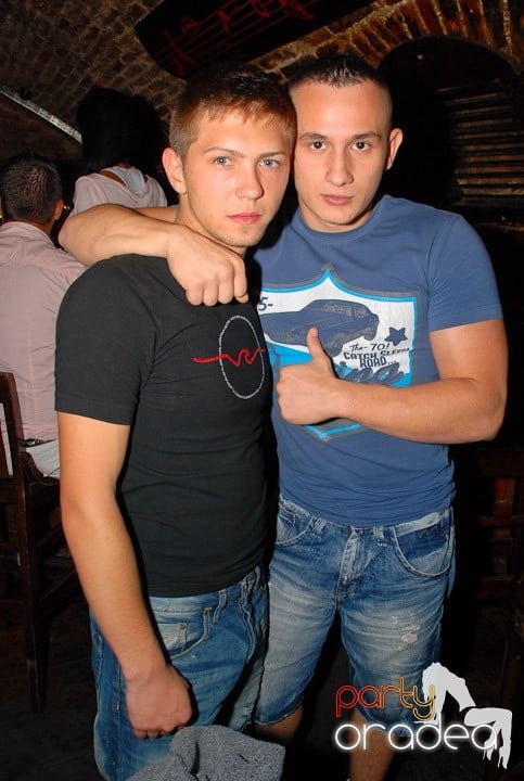 Let the music play!, 