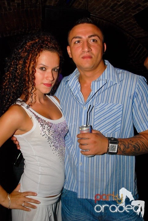 Let the music play!, 