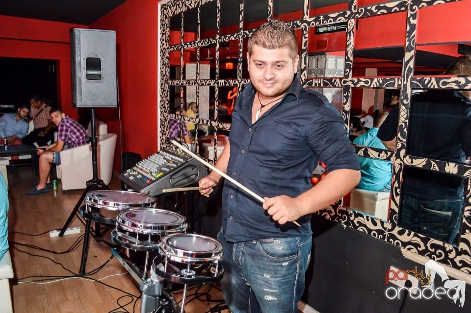 Life - Muzica Live Blaga De La Oradea, 