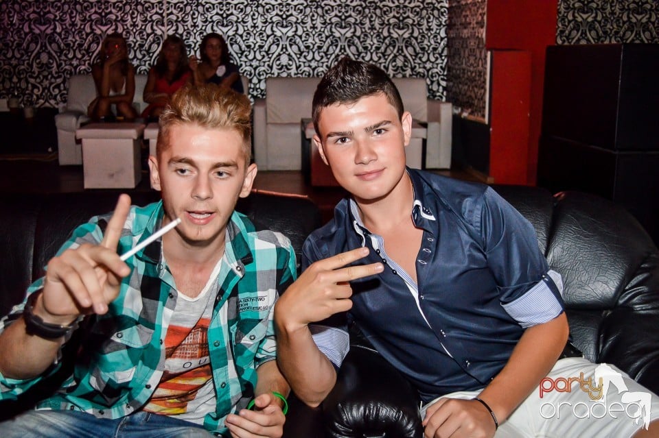 Life - Muzica Live Blaga De La Oradea, 