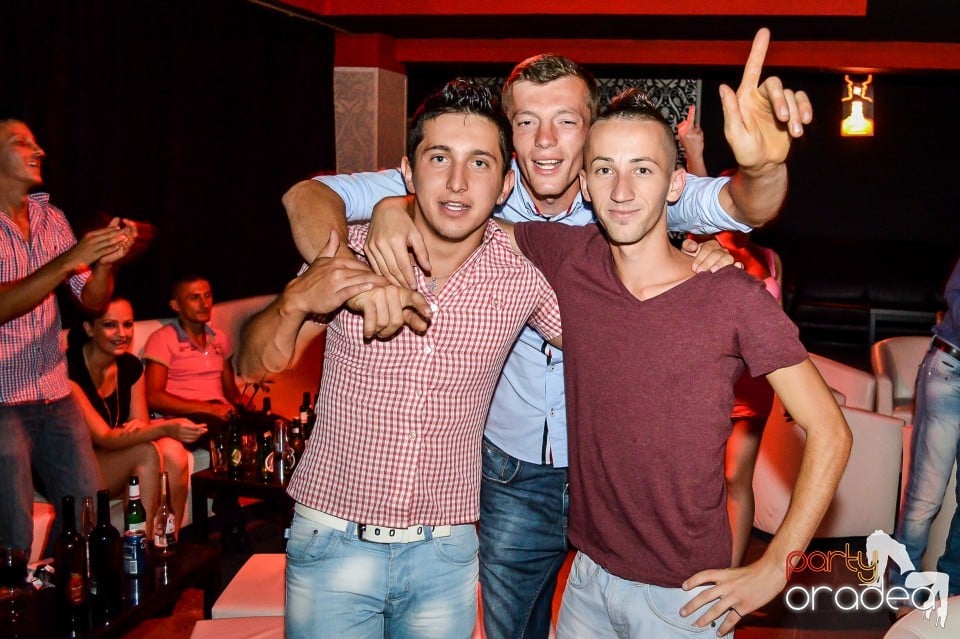 Life - Muzica Live Blaga De La Oradea, 