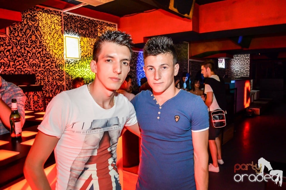 Life - Muzica Live Blaga De La Oradea, 