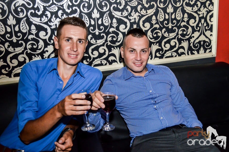 Life - Muzica Live Blaga De La Oradea, 