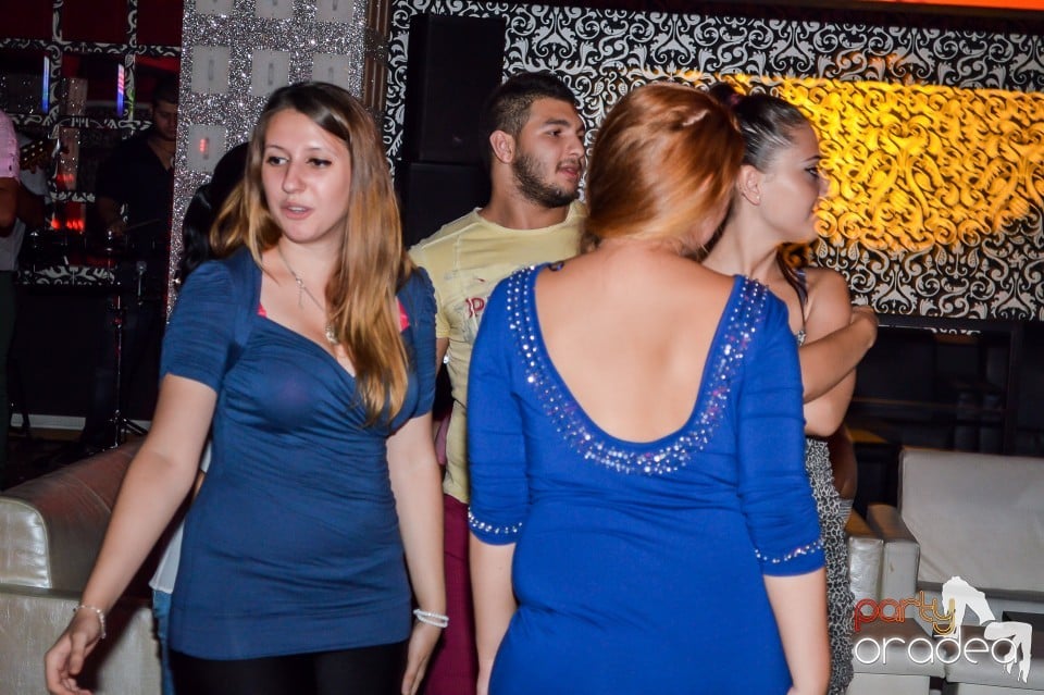 Life - Muzica Live Blaga De La Oradea, 