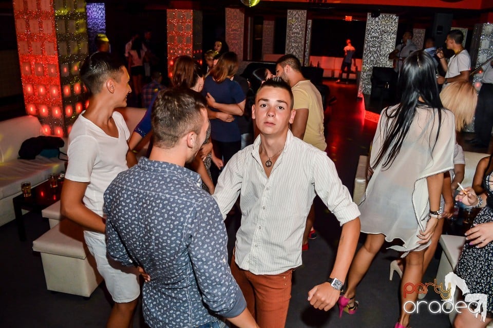 Life - Muzica Live Blaga De La Oradea, 