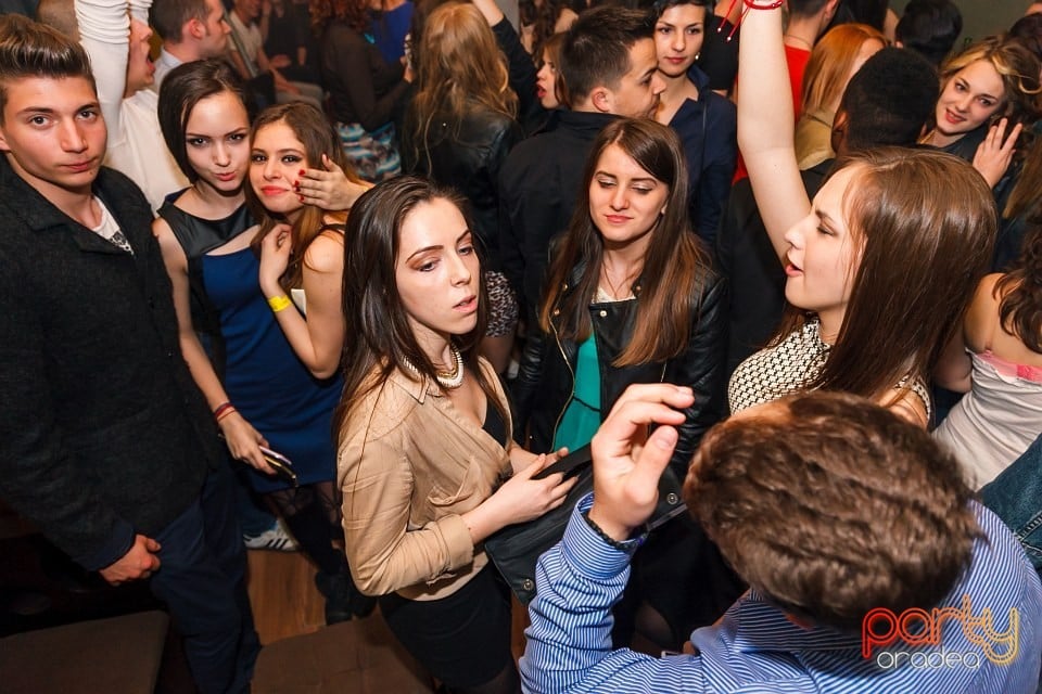 Lights Off Party Weekend, 