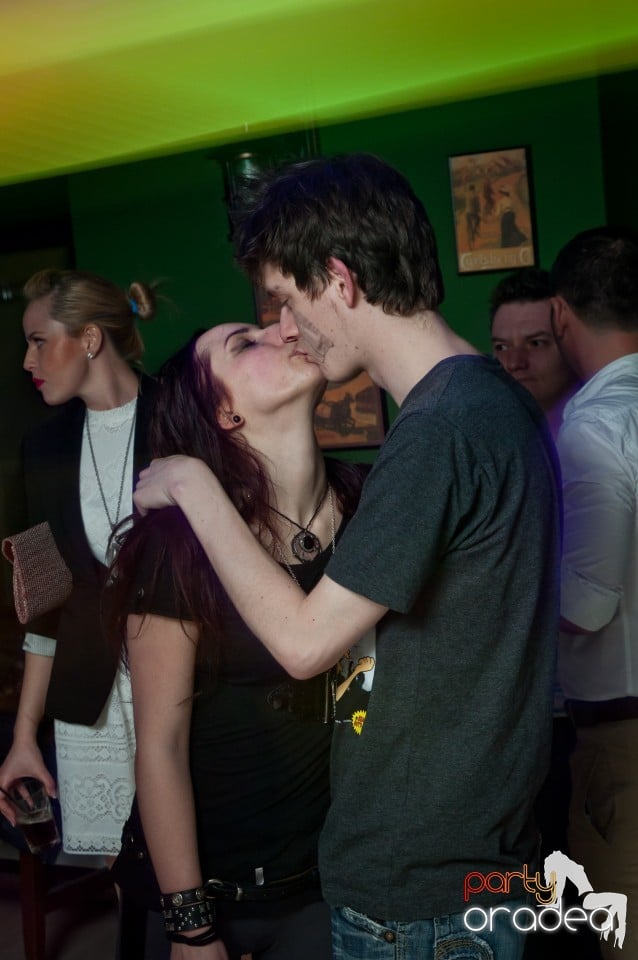 Lindy Hop cu Le Minion, Green Pub
