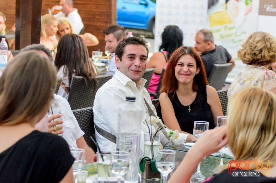 Lioara.ro - Prezentare Slim6, Vine Summer Garden & Grill