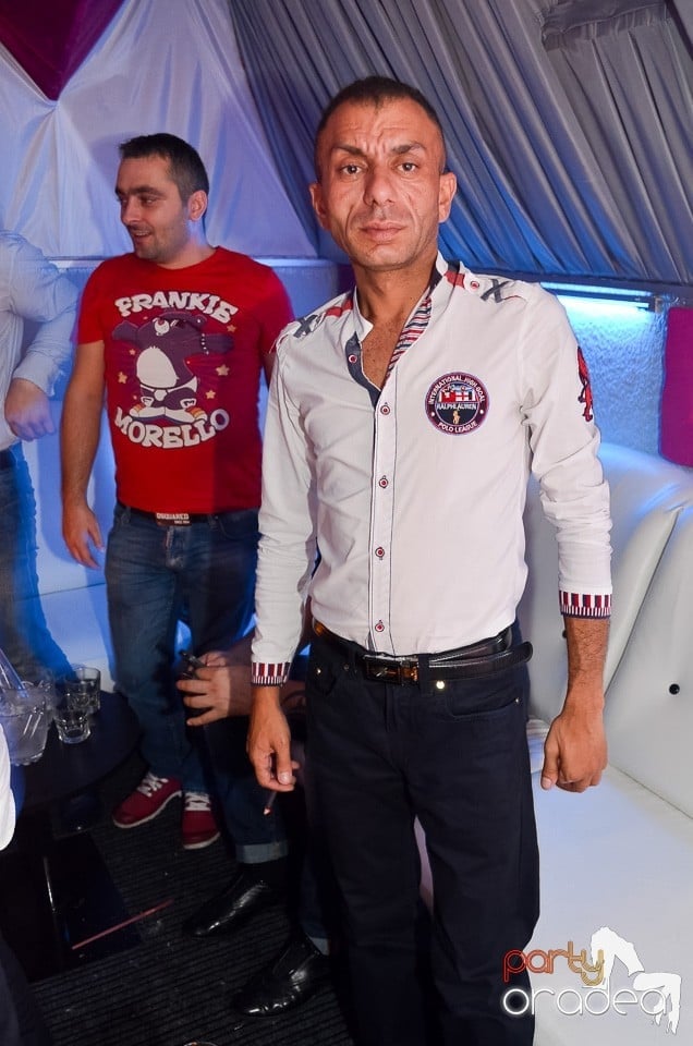 Liviu Guţă în Diamonds Club, 