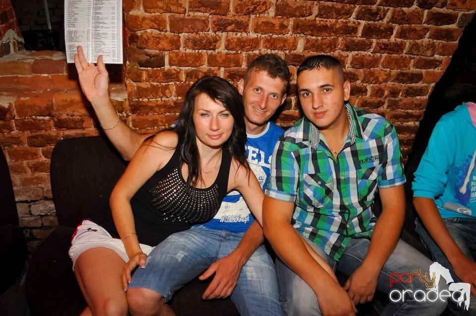 Lizard in the Mix @ Escape, 