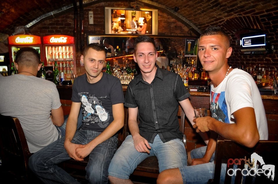 Lizard in the Mix @ Escape, 