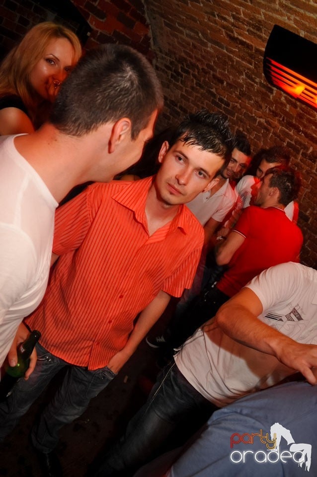 Lizard in the Mix @ Escape, 