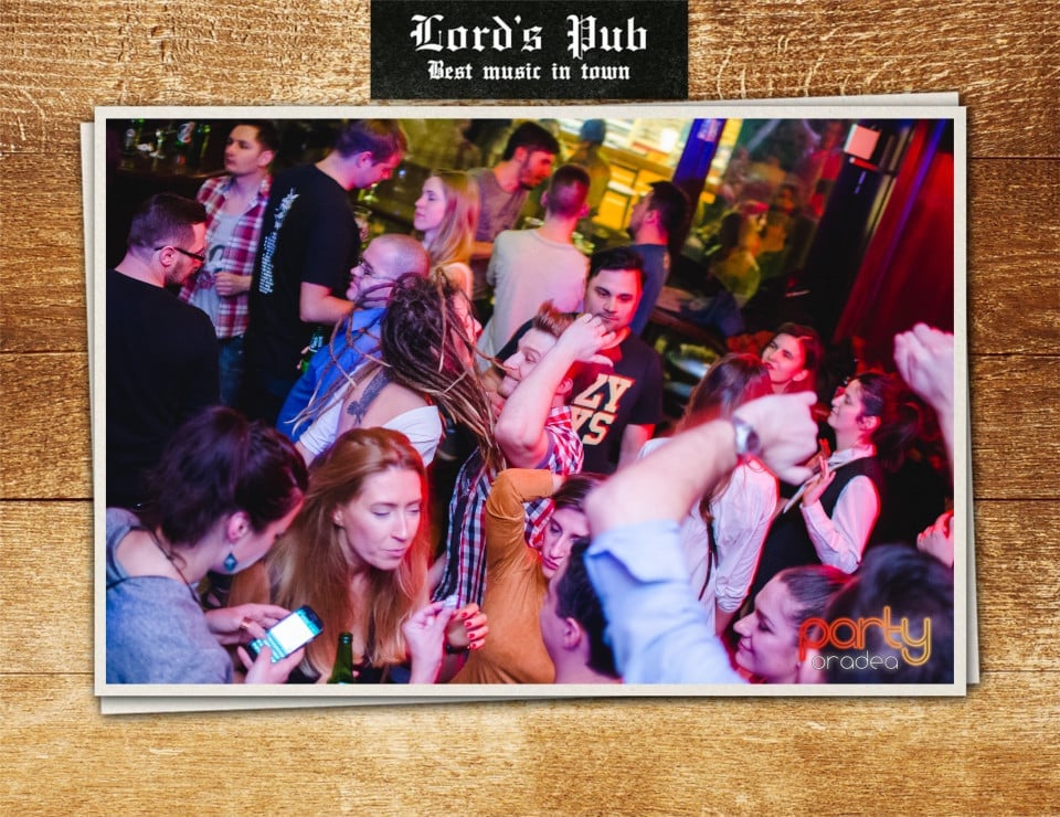 Distracţie în Lord's Pub, Lord's Pub