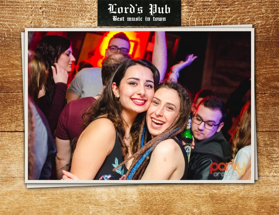 Distracţie în Lord's Pub, Lord's Pub