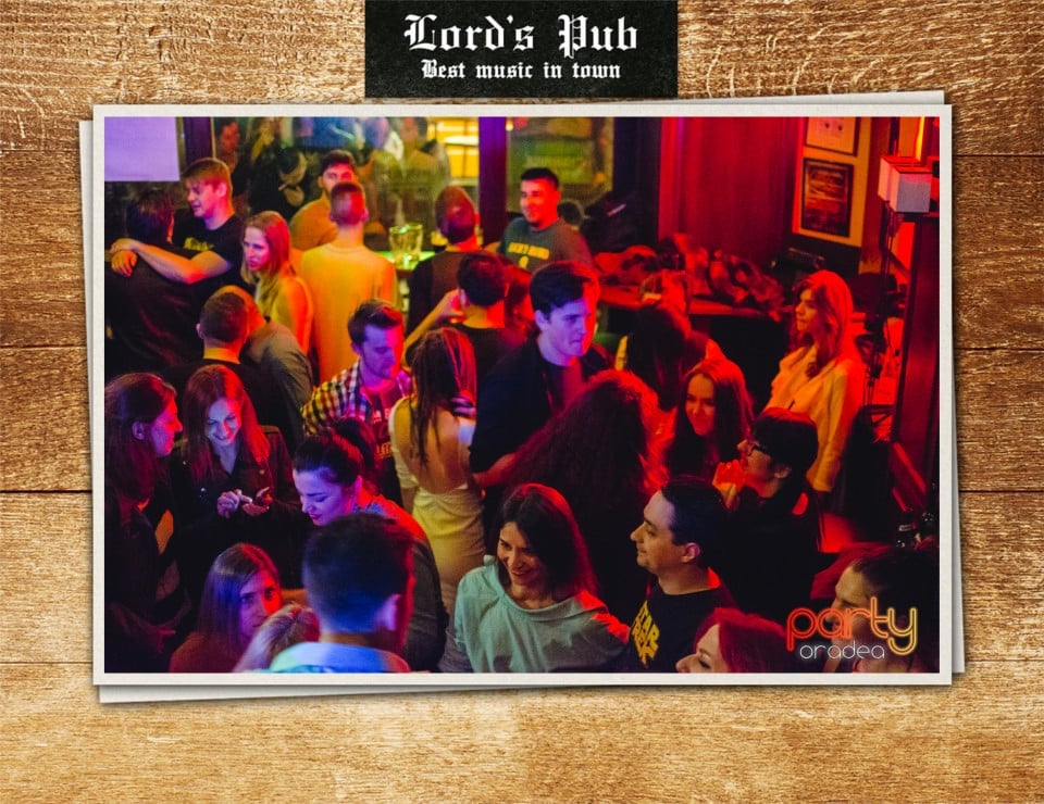 Distracţie în Lord's Pub, Lord's Pub