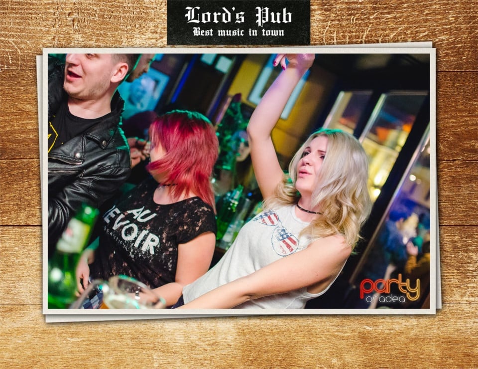 Distracţie în Lord's Pub, Lord's Pub