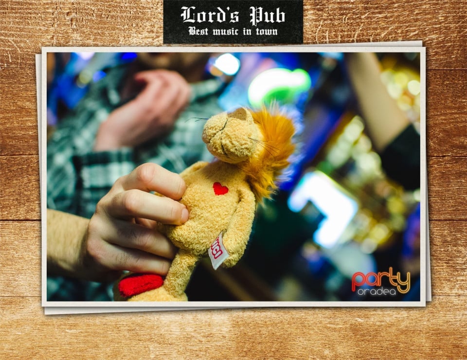 Distracţie în Lord's Pub, Lord's Pub