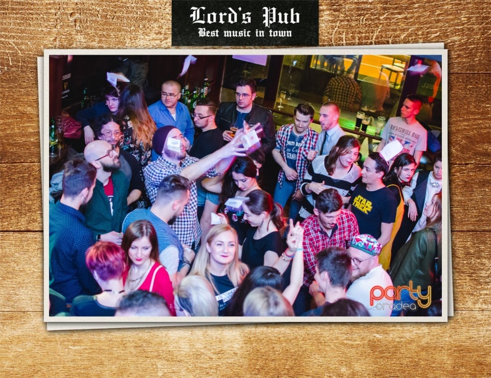 Distracţie în Lord's Pub, Lord's Pub