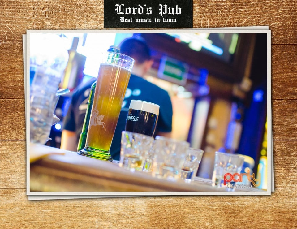 Distracţie în Lord's Pub, Lord's Pub