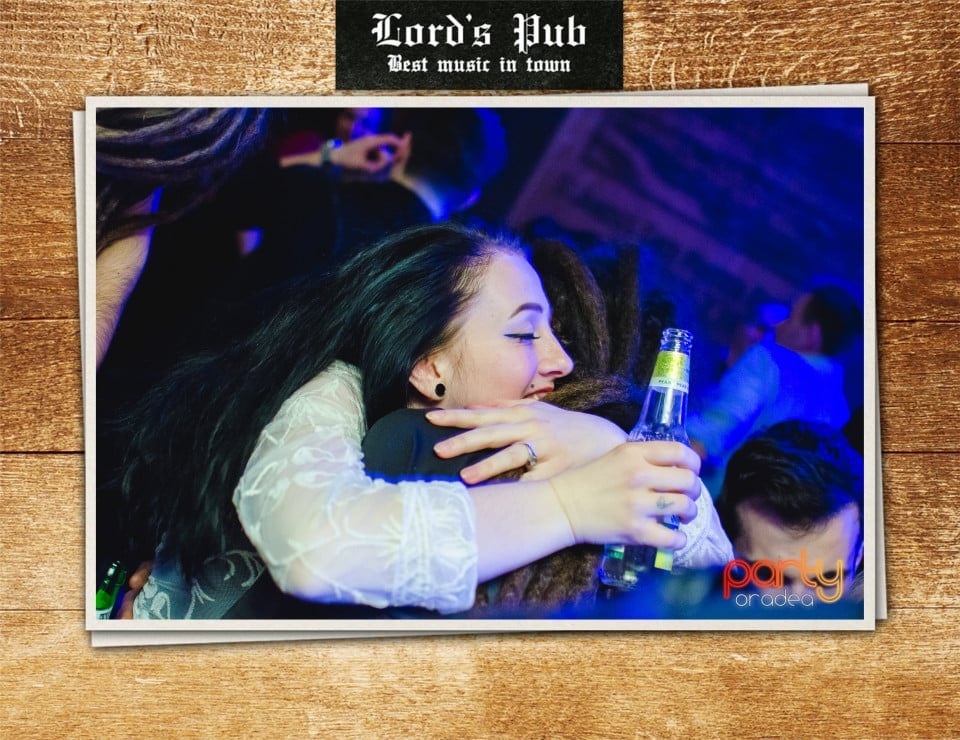 Distracţie în Lord's Pub, Lord's Pub