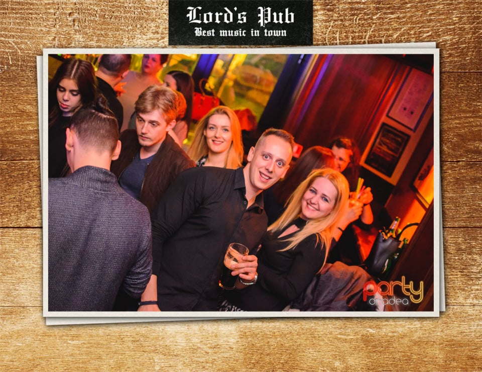 Distracţie în Lord's Pub, Lord's Pub