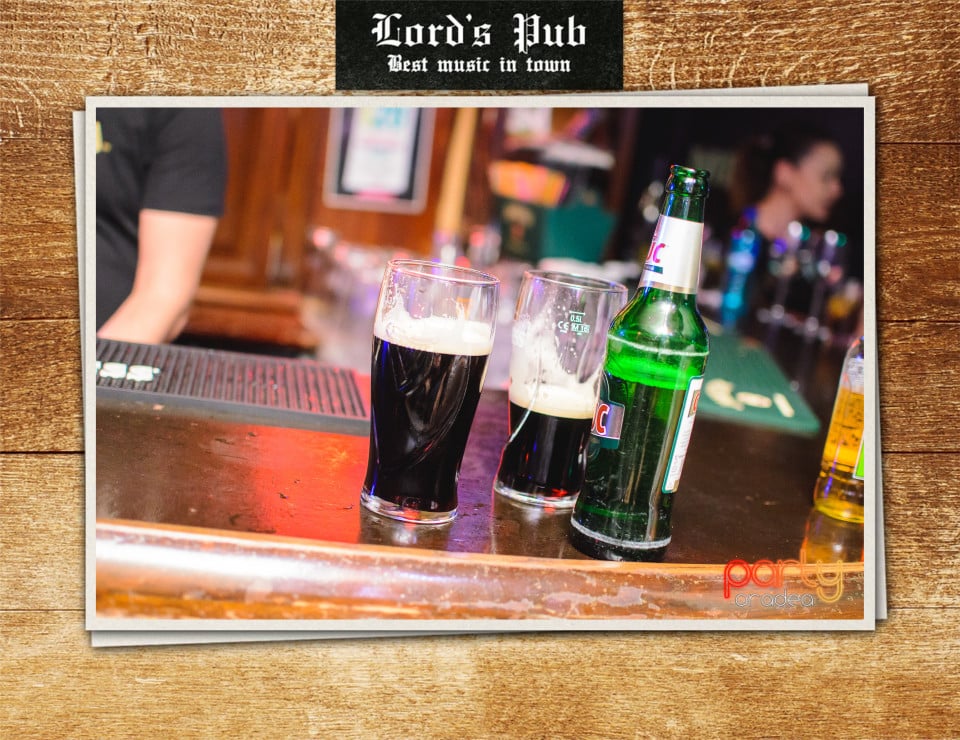 Distracţie în Lord's Pub, Lord's Pub