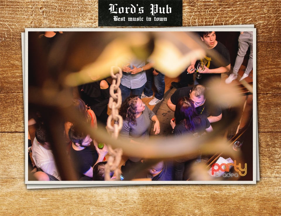 Distracţie în Lord's Pub, Lord's Pub