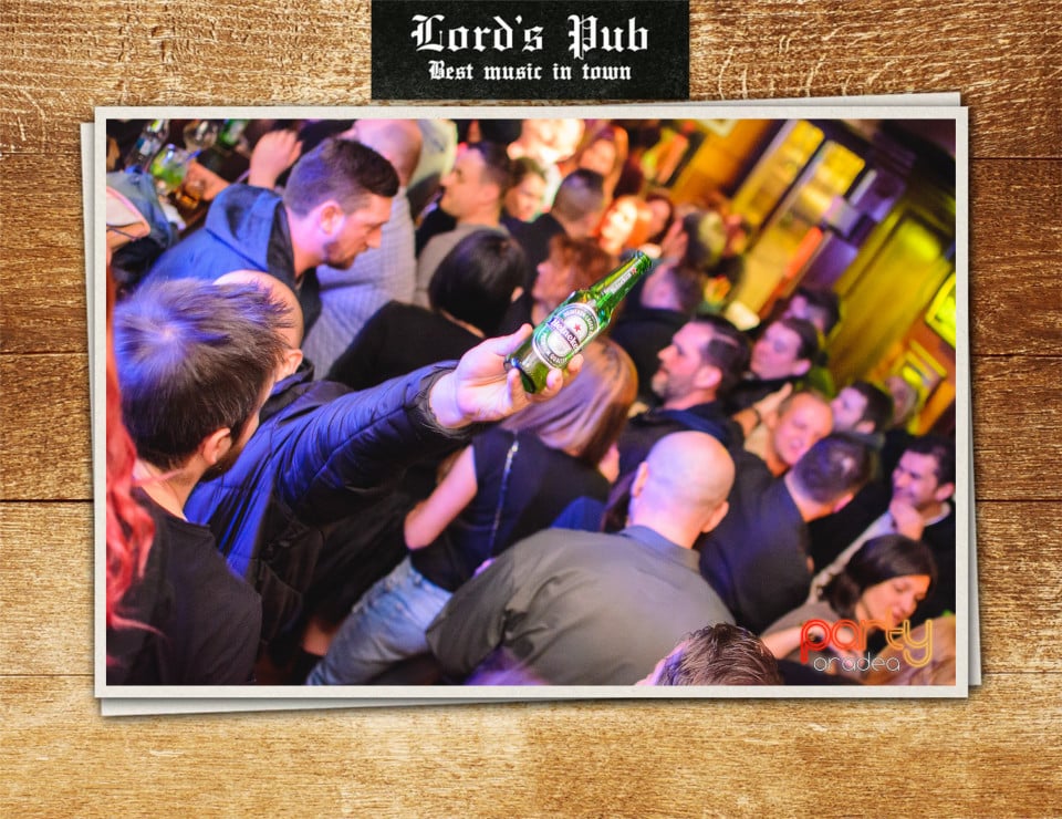 Distracţie în Lord's Pub, Lord's Pub