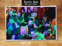 Distracţie în Lord's Pub