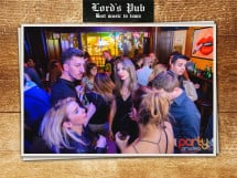 Distracţie în Lord's Pub