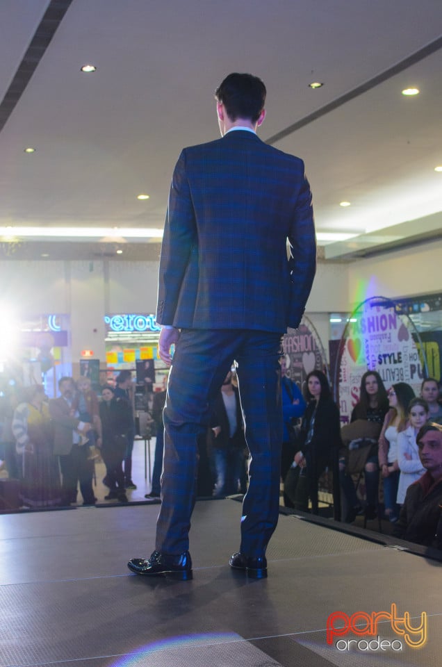Spring Fashion Show la Lotus Center, Lotus Center