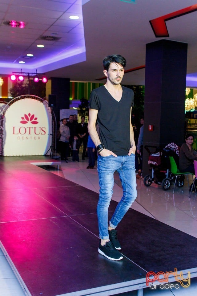 Lotus Fashion Weekend, Lotus Center