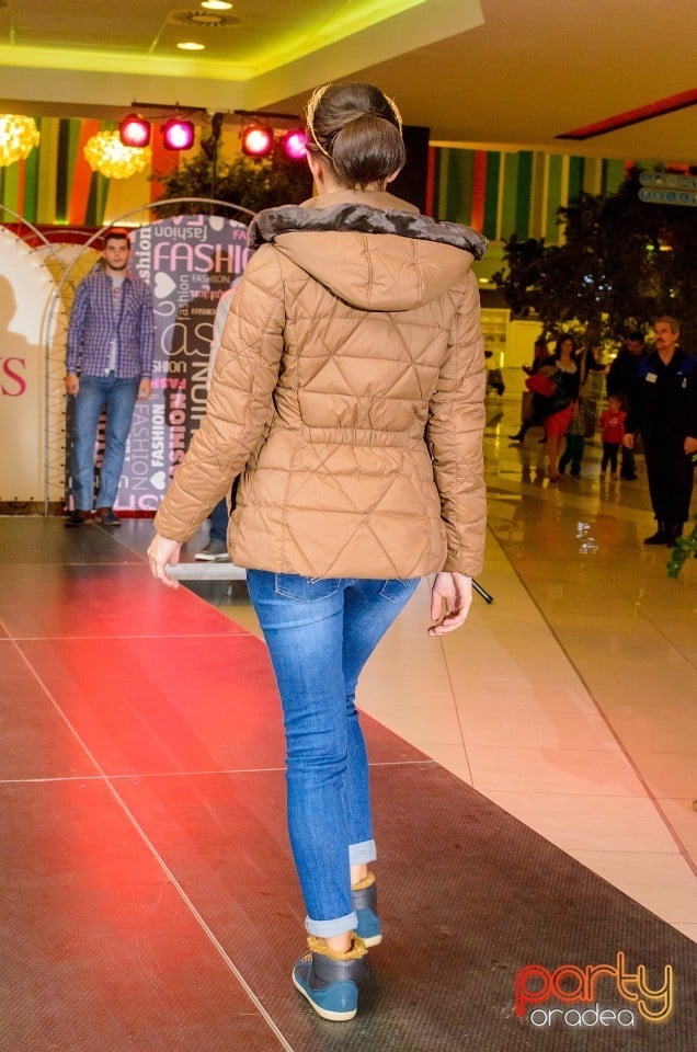 Lotus Fashion Weekend, Lotus Center