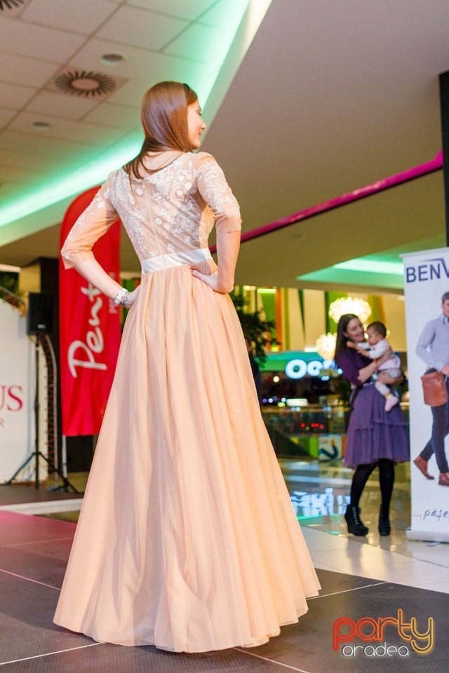 Lotus Fashion Weekend, Lotus Center