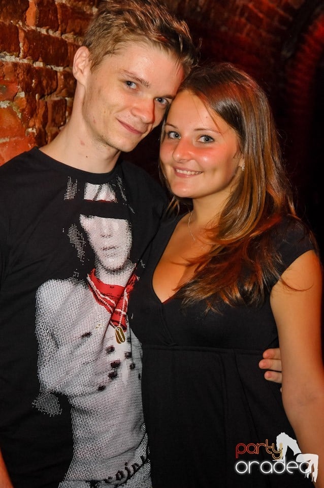 Love the Summer: Beach Party, 