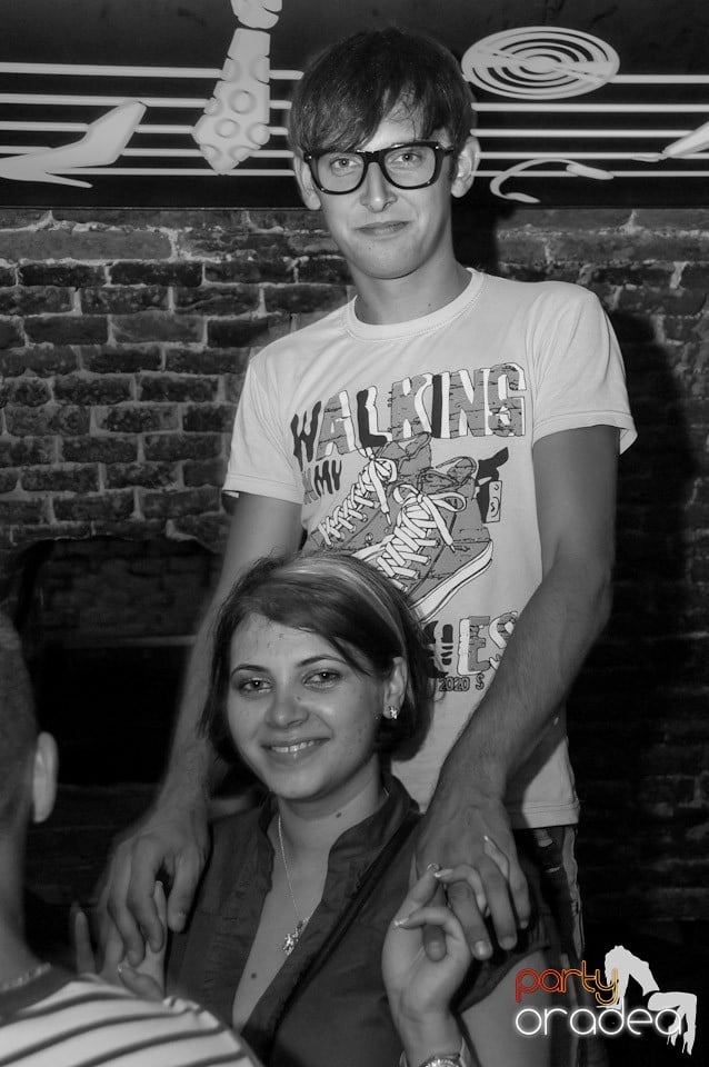 Love the Summer: Beach Party, 