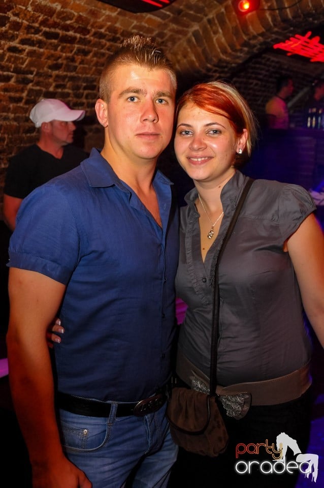 Love the Summer: Beach Party, 