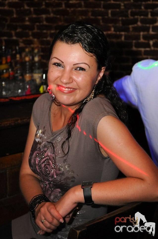 Love the Summer: Beach Party, 