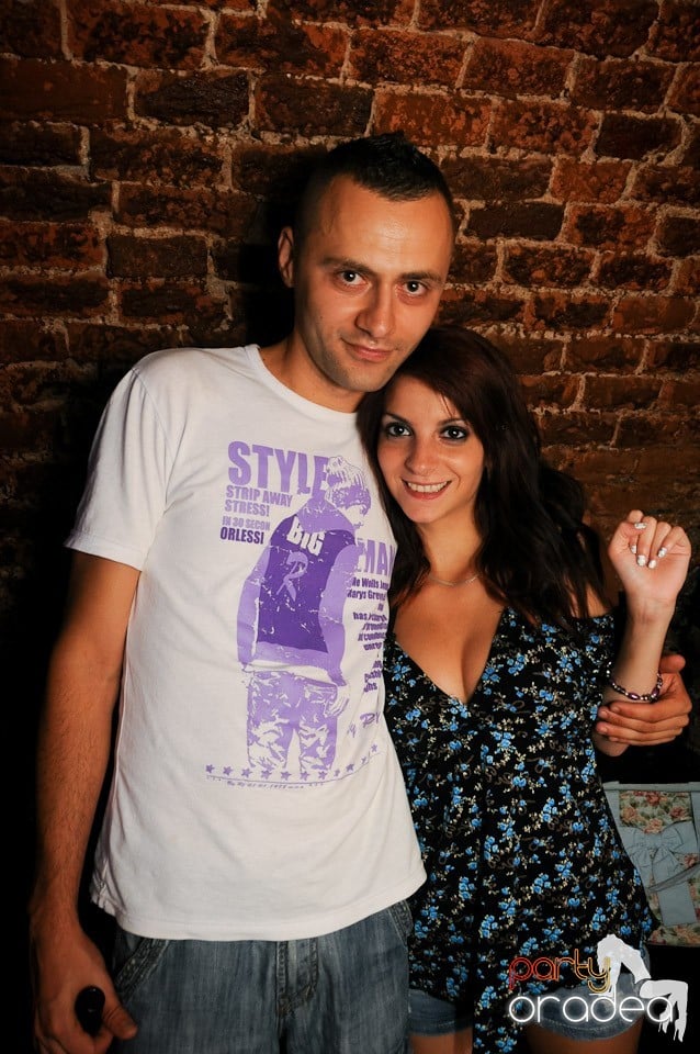 Love the Summer: Hot Promo Night, 