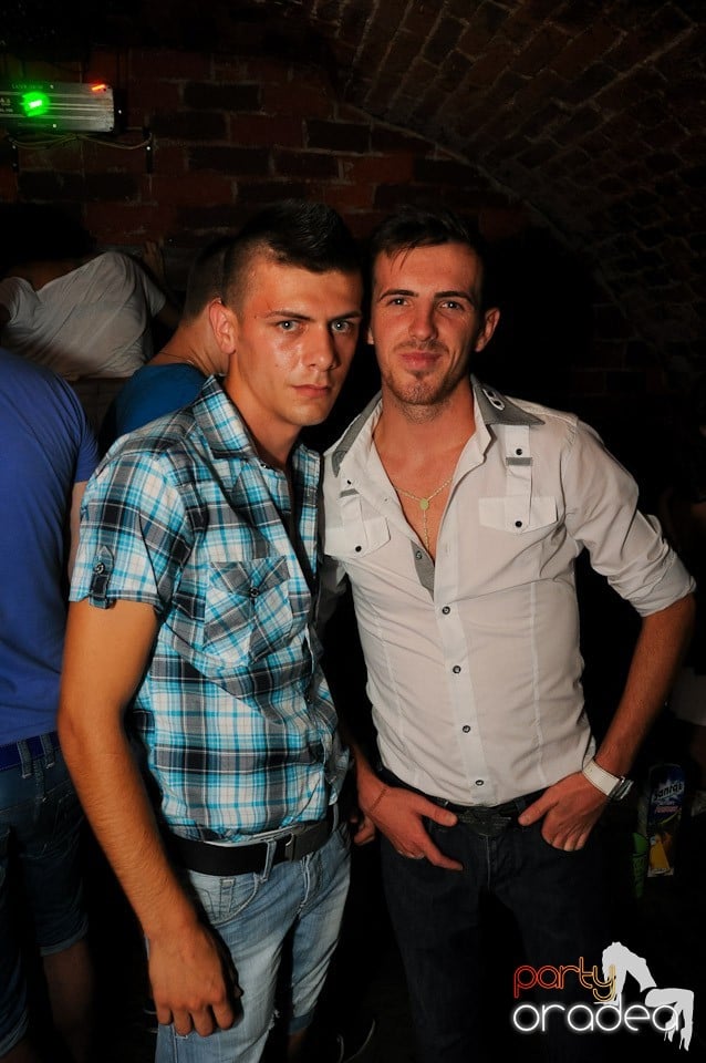 Love the Summer: Hot Promo Night, 