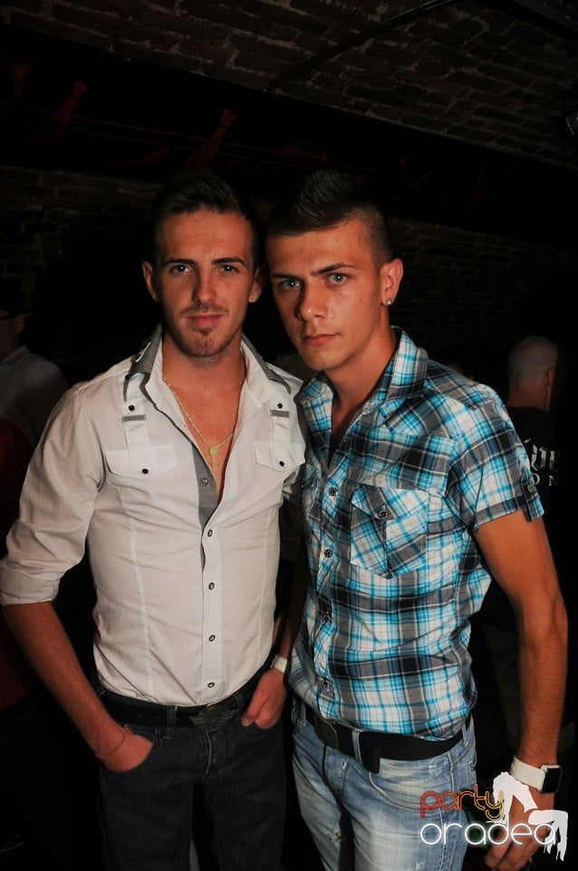 Love the Summer: Hot Promo Night, 