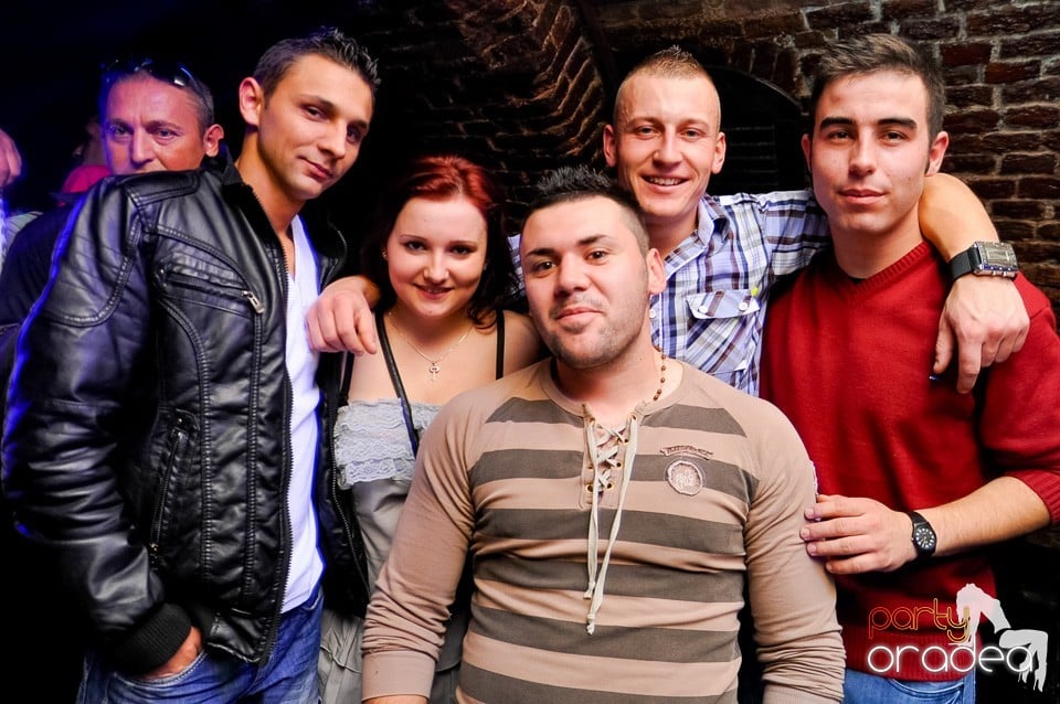 Made in Romania Party în Escape, 