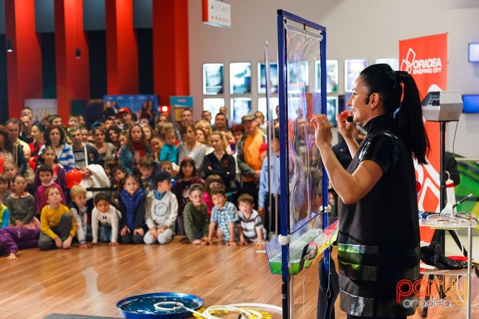 Magic Bubble Show,