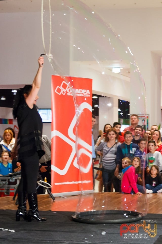 Magic Bubble Show,