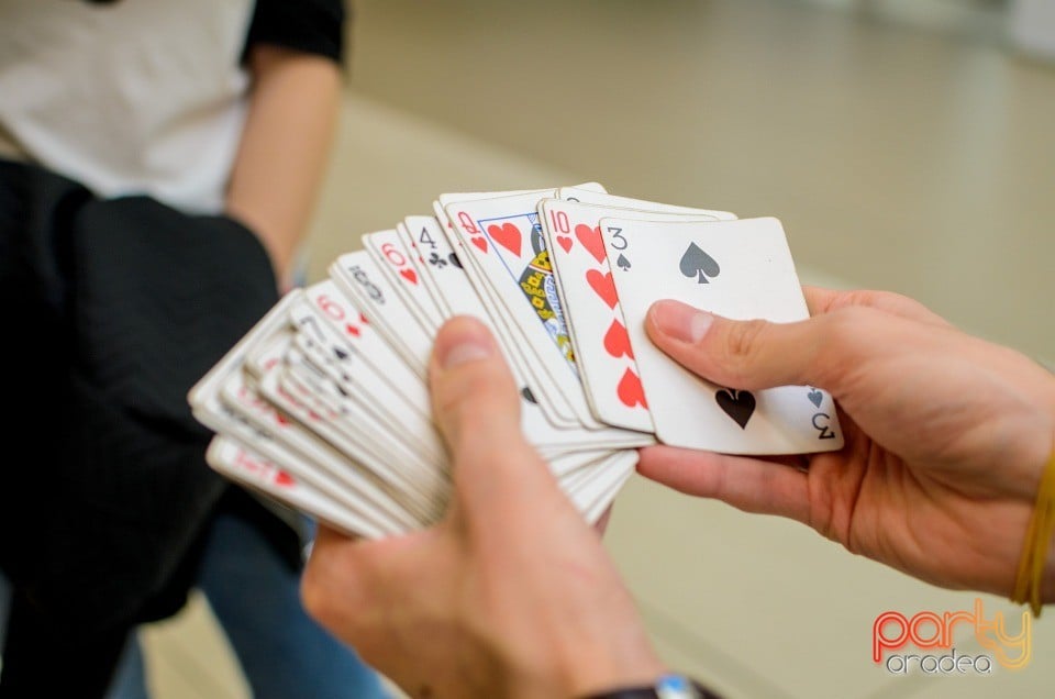 Magician la Lotus, Lotus Center