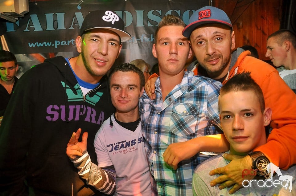 Majka & Curtis în Disco Faház, 