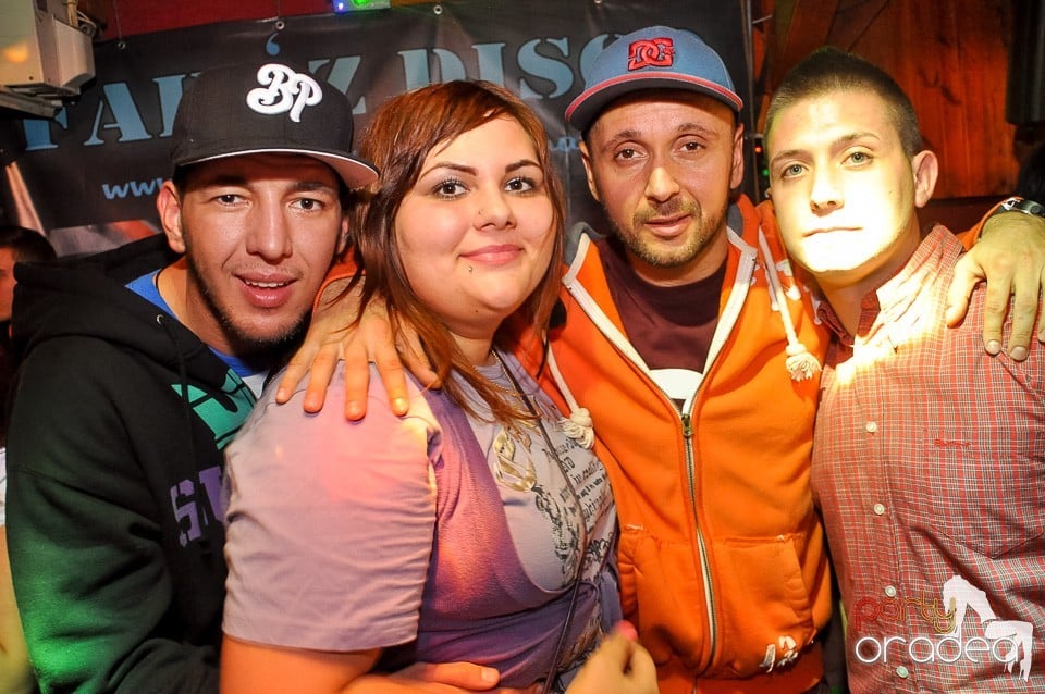 Majka & Curtis în Disco Faház, 