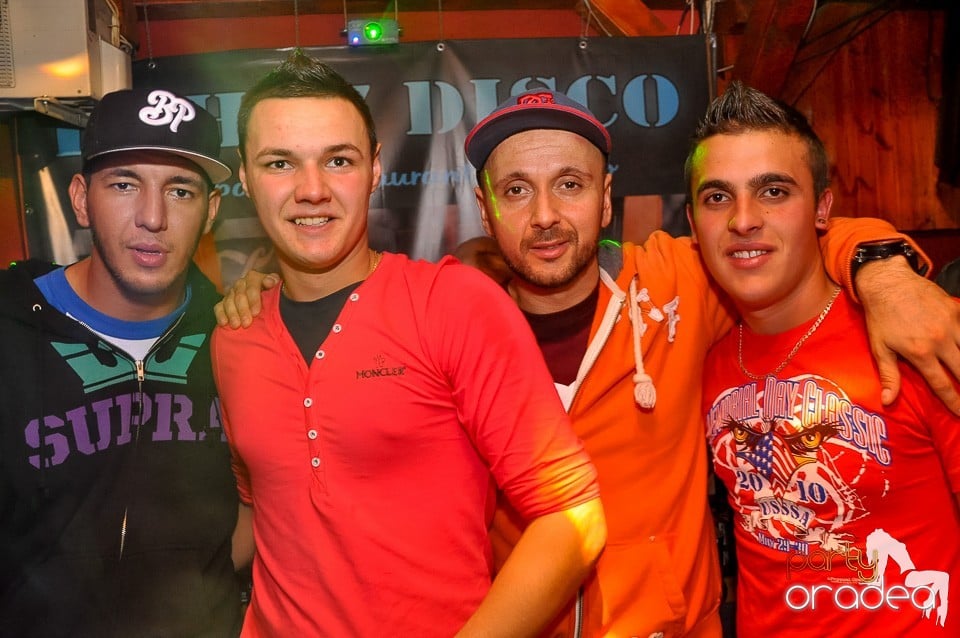 Majka & Curtis în Disco Faház, 