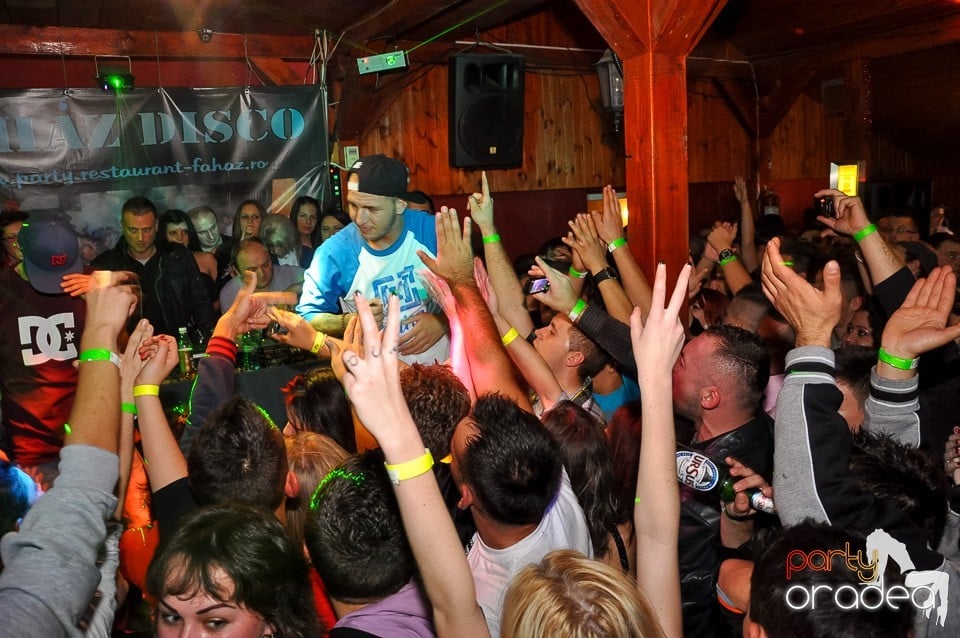 Majka & Curtis în Disco Faház, 